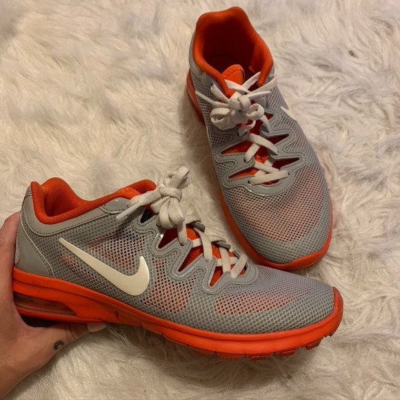 women's air max fusion running sneakers